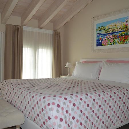 سيرمِيوني B&B La Fiaba المظهر الخارجي الصورة