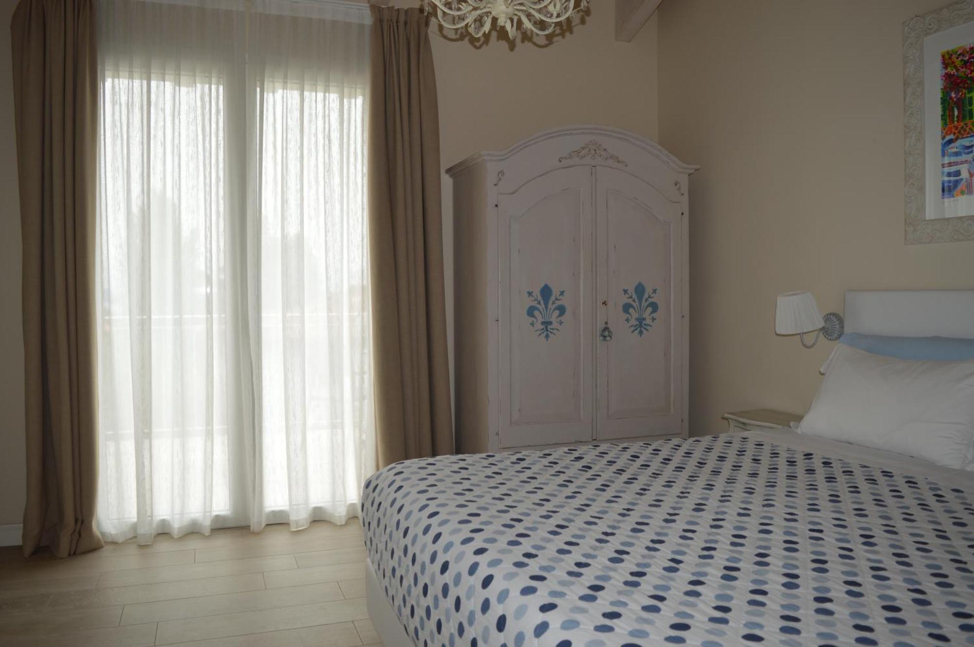 سيرمِيوني B&B La Fiaba المظهر الخارجي الصورة
