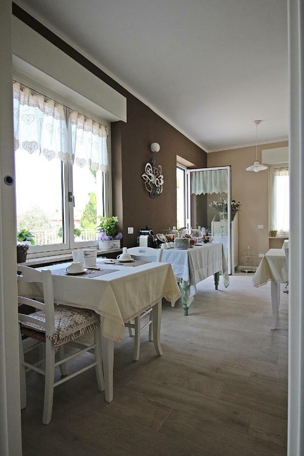 سيرمِيوني B&B La Fiaba المظهر الخارجي الصورة